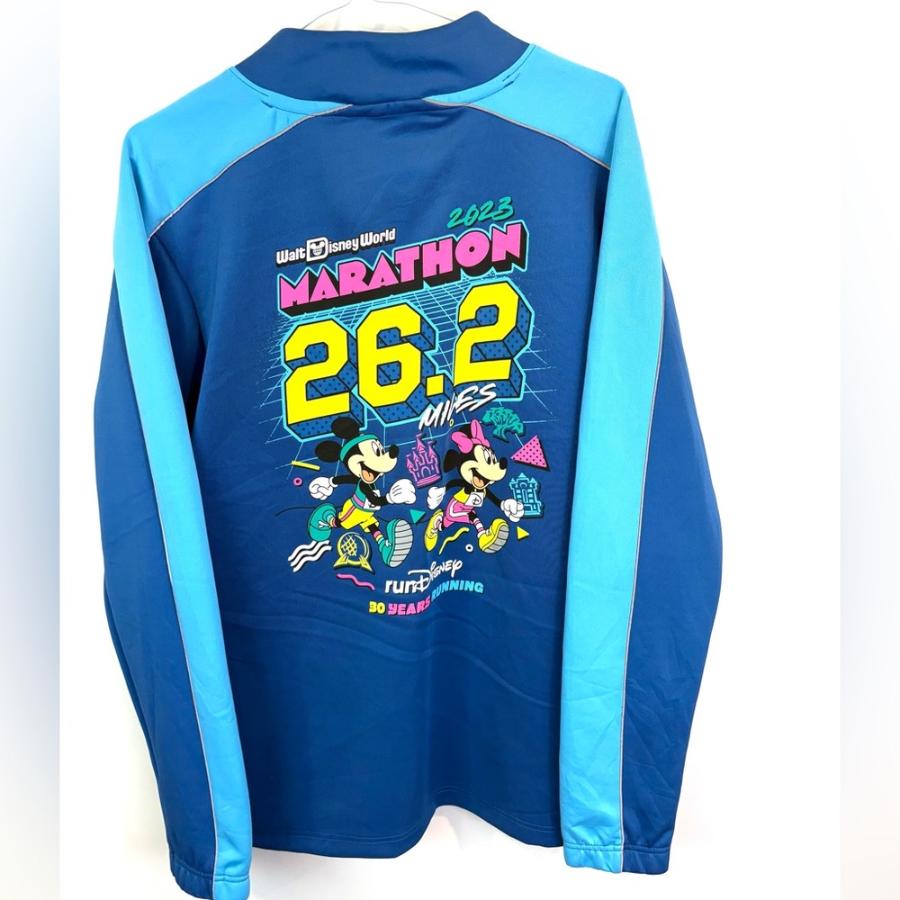 Disney marathon soft shell jacket size S